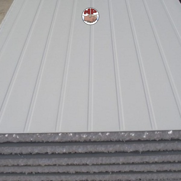 Tấm trần xốp cách nhiệt an toàn và thân thiện với môi trường